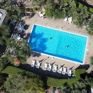 https://borgoverde.hotelitalianriviera.com