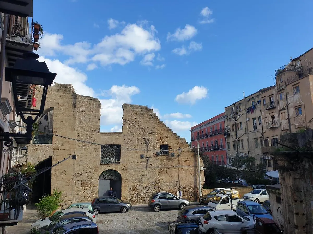 Residenza Tarzana Hotel Palermo Guest house
